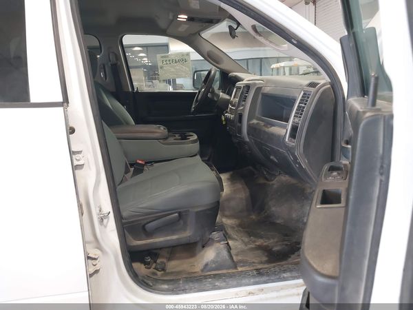 2019 RAM 1500 CLASSIC TRADESMAN  4X2 5'7 BOX