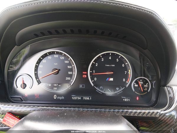 2016 BMW M6 — I7