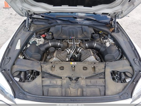2016 BMW M6 — I10