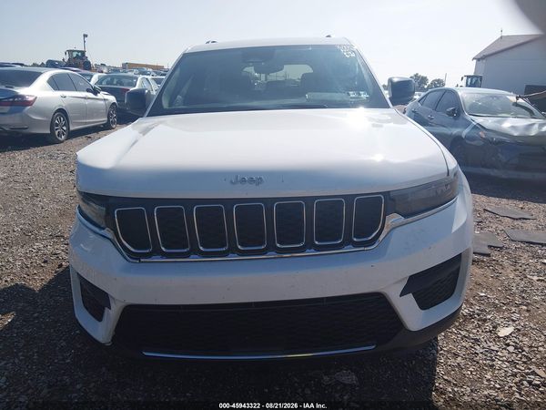 2024 JEEP GRAND CHEROKEE LAREDO X 4X4