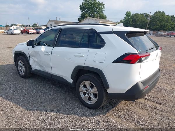 2019 TOYOTA RAV4 XLE — I3