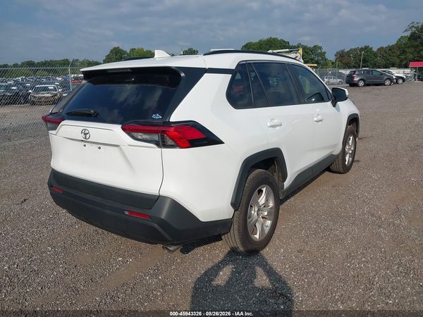 2019 TOYOTA RAV4 XLE — I4