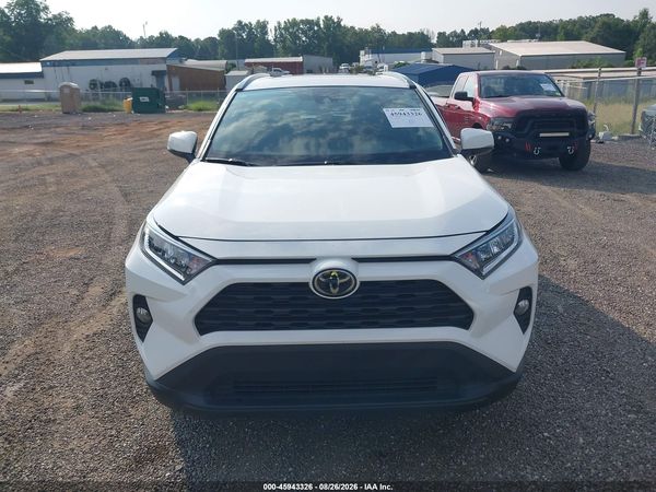 2019 TOYOTA RAV4 XLE — I115