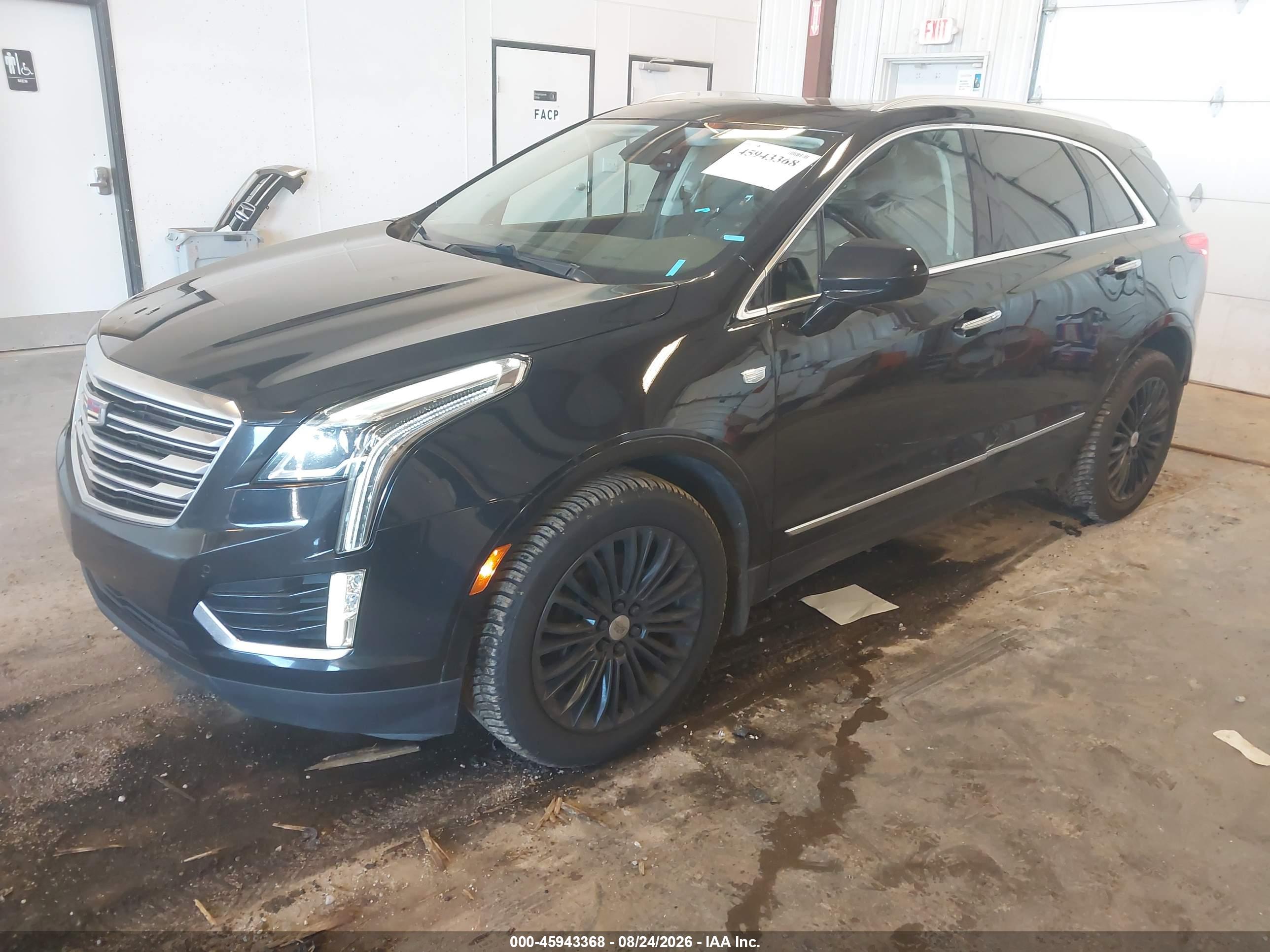 2017 CADILLAC XT5 PREMIUM LUXURY — I2