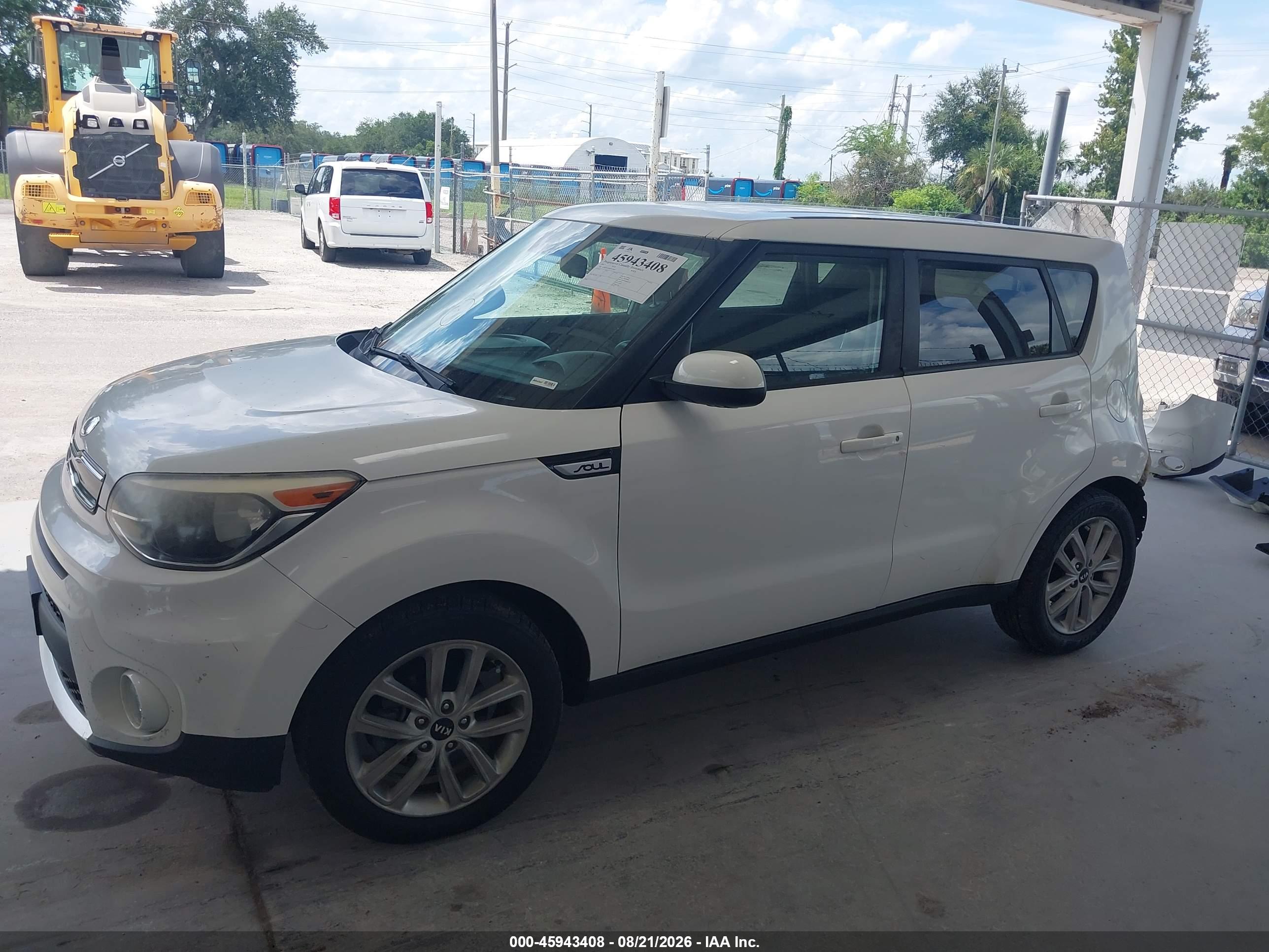 2017 KIA SOUL +