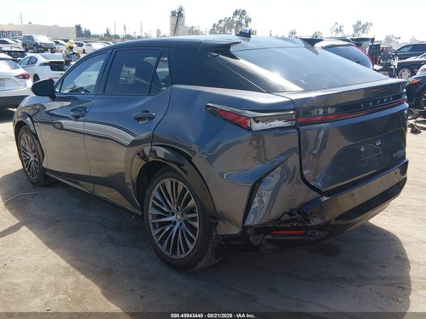 2024 LEXUS RZ 450E LUXURY — I3