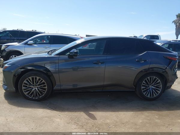 2024 LEXUS RZ 450E LUXURY — I117