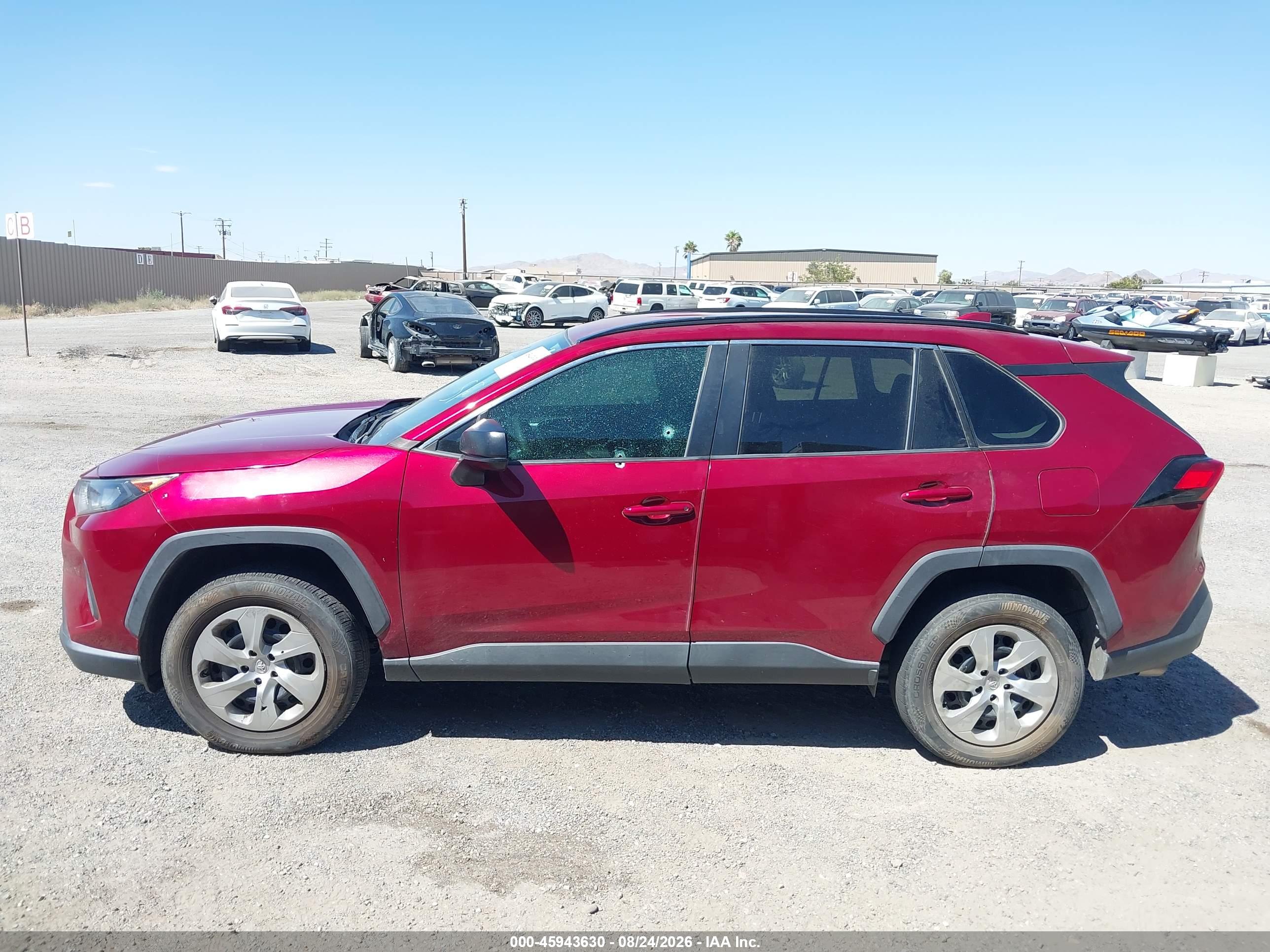 2020 TOYOTA RAV4 LE