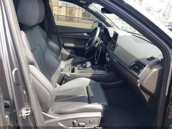 2021 AUDI Q5 SPORTBACK — I5