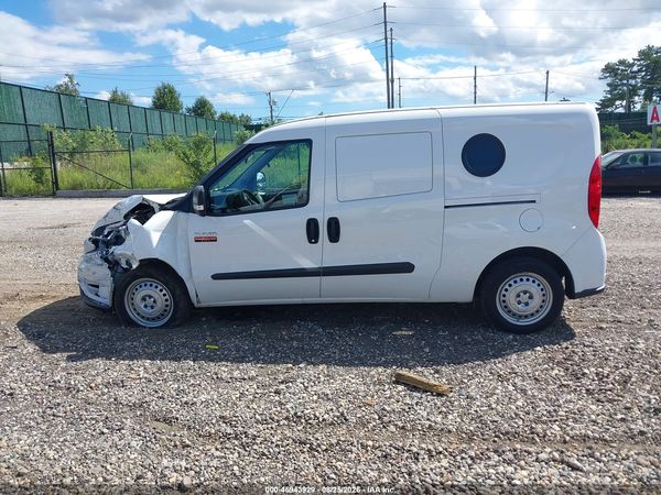 2022 RAM PROMASTER CITY CARGO VAN