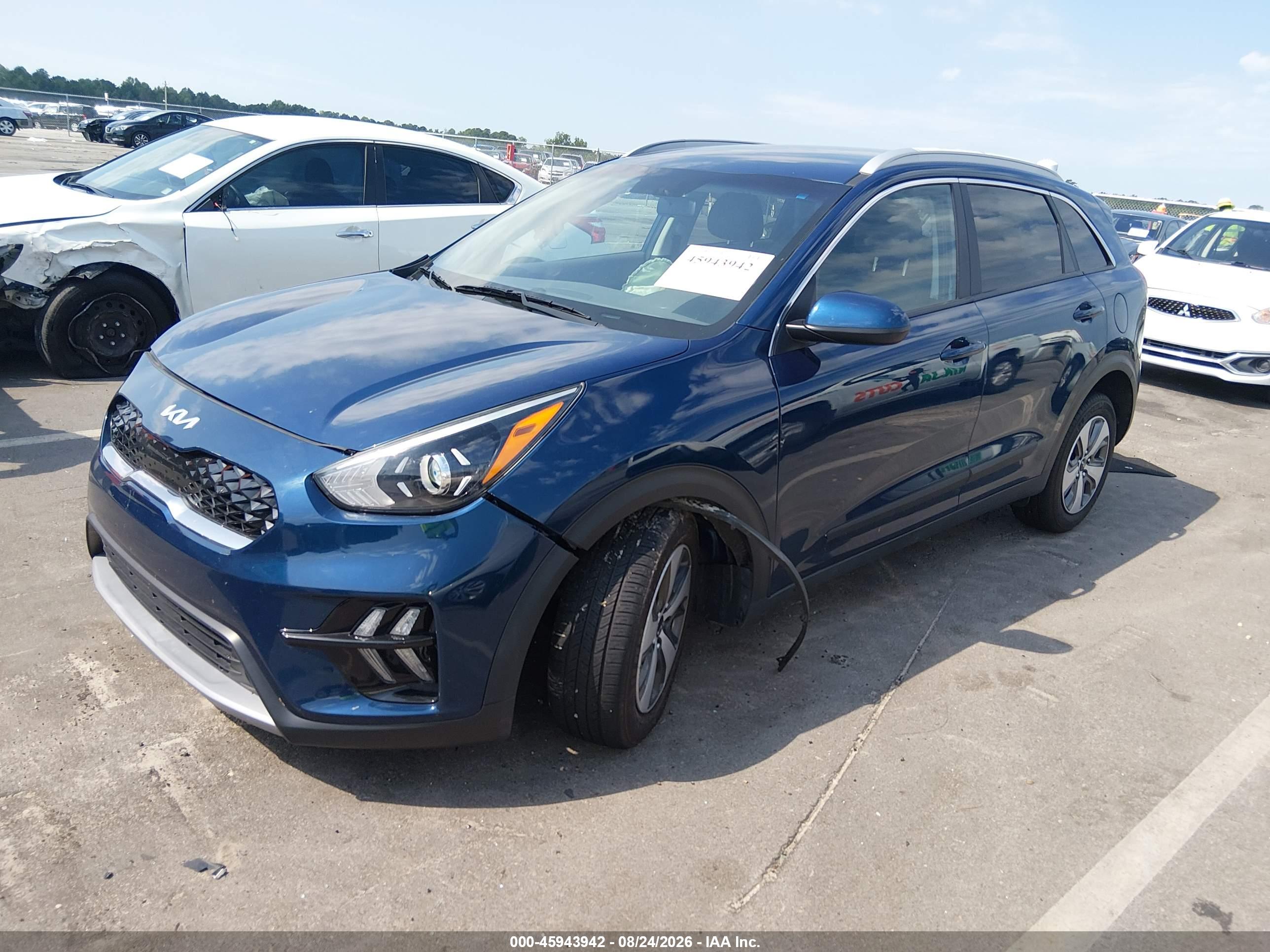 2022 KIA NIRO LX — I2