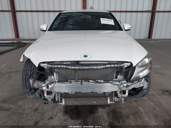 2015 MERCEDES-BENZ C 300 LUXURY 4MATIC