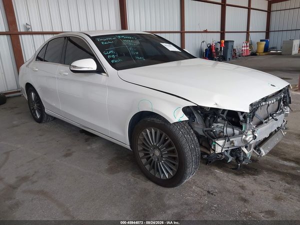 2015 MERCEDES-BENZ C 300 LUXURY 4MATIC