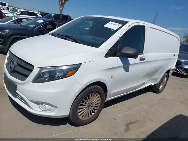 2018 MERCEDES-BENZ METRIS