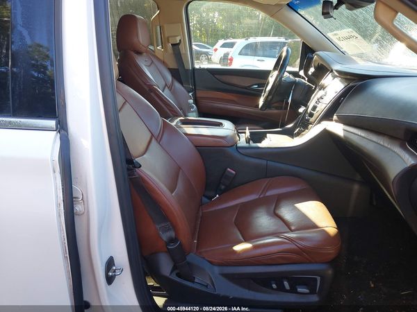 2018 CADILLAC ESCALADE LUXURY — I5