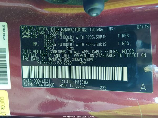 2018 TOYOTA SIENNA SE 8 PASSENGER — I9