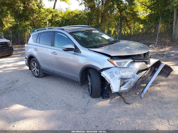2018 TOYOTA RAV4 XLE — I1