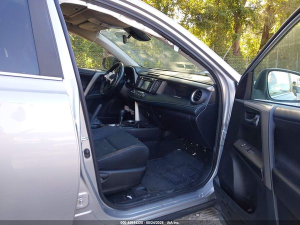 2018 TOYOTA RAV4 XLE — I5