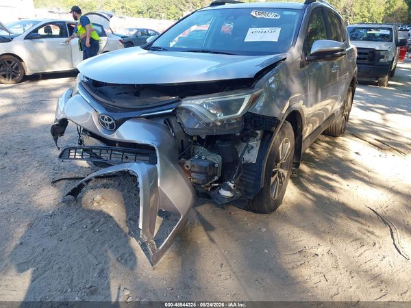 2018 TOYOTA RAV4 XLE — I6