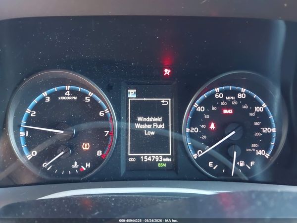 2018 TOYOTA RAV4 XLE — I7
