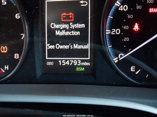 2018 TOYOTA RAV4 XLE — I118