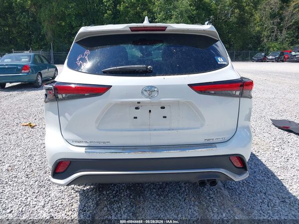2023 TOYOTA HIGHLANDER XSE