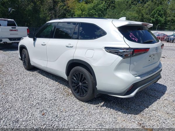 2023 TOYOTA HIGHLANDER XSE