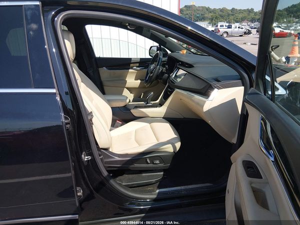 2017 CADILLAC XT5 STANDARD