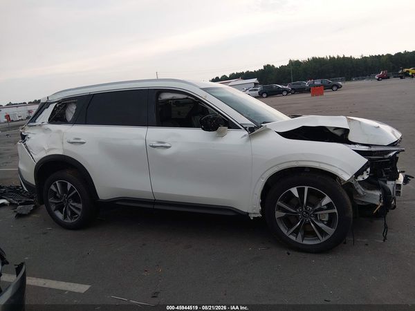 2025 INFINITI QX60 LUXE AWD