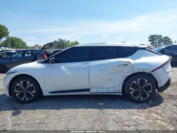 2024 KIA EV6 GT-LINE