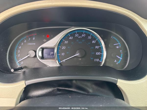 2014 TOYOTA SIENNA XLE 7 PASSENGER