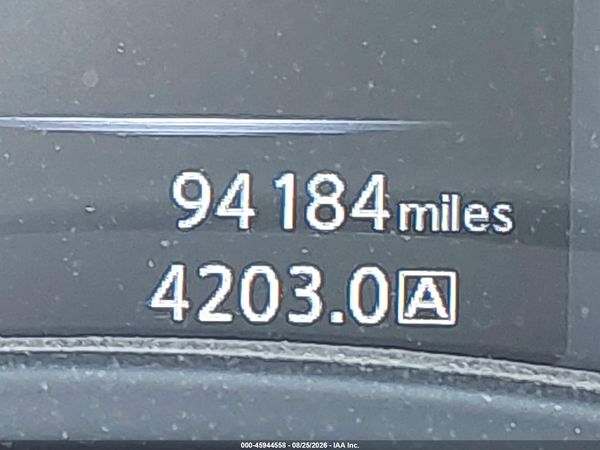 2022 INFINITI Q60 LUXE — I118