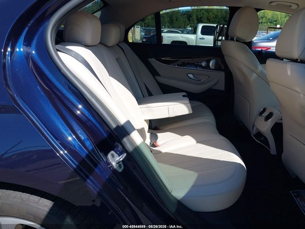 2019 MERCEDES-BENZ E 300 4MATIC — I8