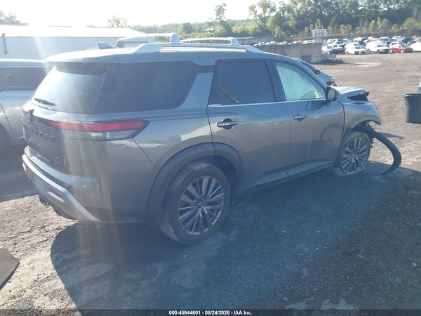 2023 NISSAN PATHFINDER SL 4WD