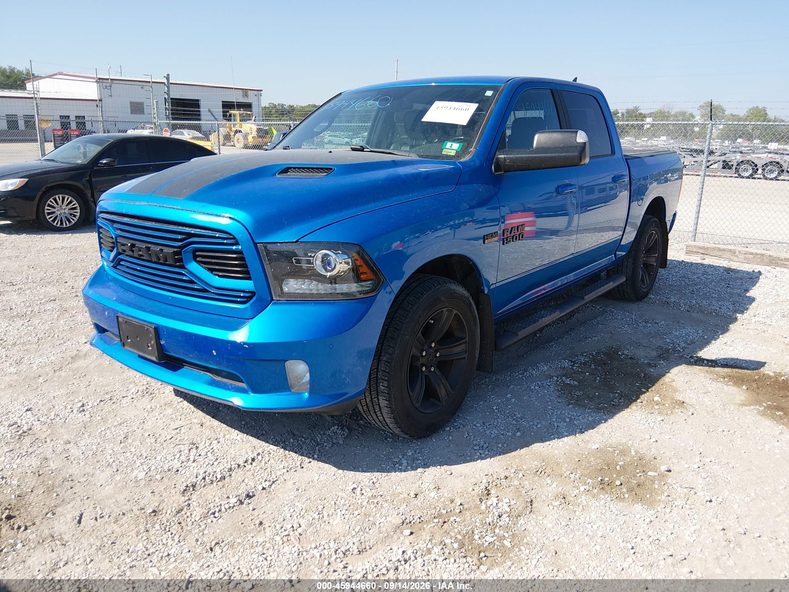 2018 RAM 1500 SPORT  4X4 5'7 BOX — I2