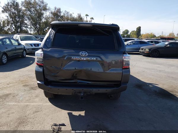 2023 TOYOTA 4RUNNER SR5