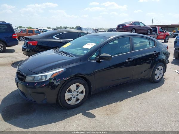2017 KIA FORTE LX