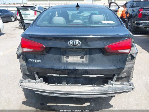 2017 KIA FORTE LX