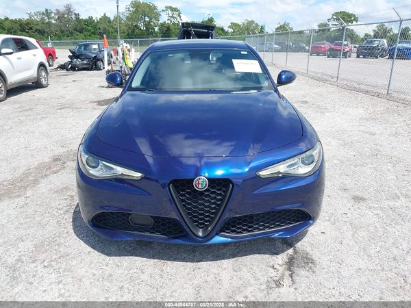 2018 ALFA ROMEO GIULIA RWD