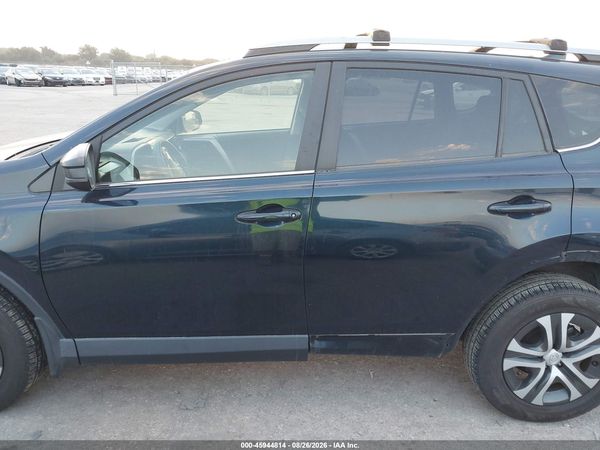 2017 TOYOTA RAV4 LE — I117