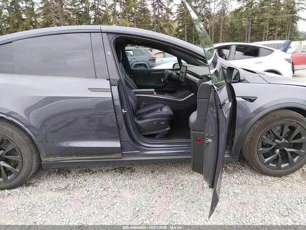 2023 TESLA MODEL X — I5