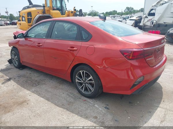 2022 KIA FORTE LXS