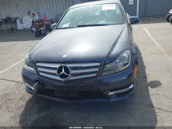 2013 MERCEDES-BENZ C 300 SPORT 4MATIC