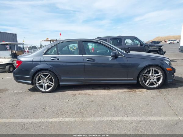 2013 MERCEDES-BENZ C 300 SPORT 4MATIC