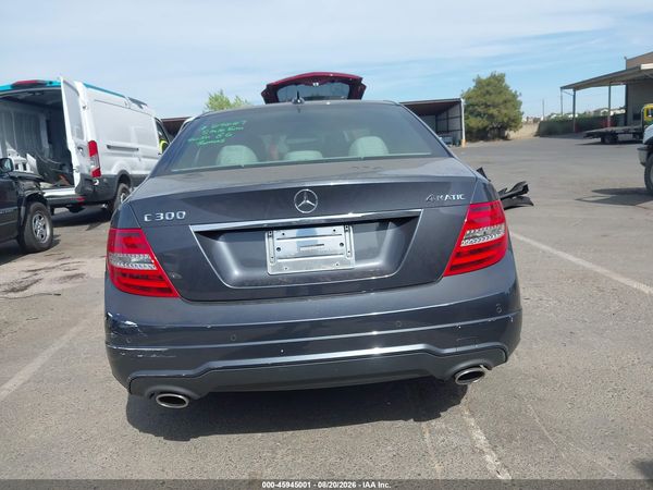 2013 MERCEDES-BENZ C 300 SPORT 4MATIC