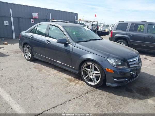 2013 MERCEDES-BENZ C 300 SPORT 4MATIC
