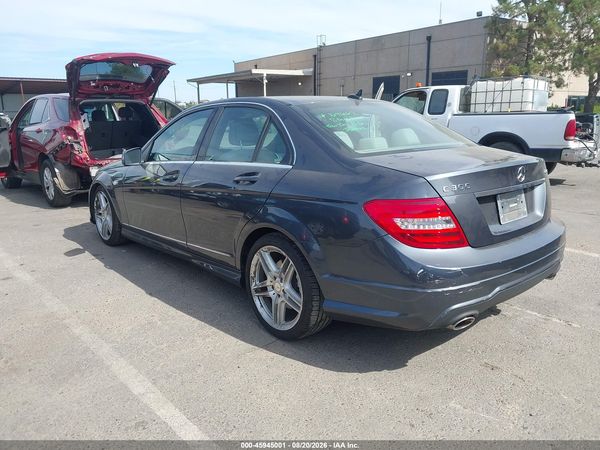 2013 MERCEDES-BENZ C 300 SPORT 4MATIC