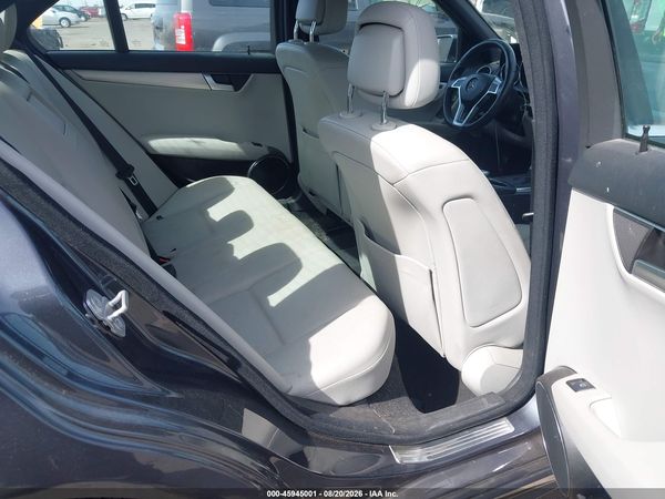 2013 MERCEDES-BENZ C 300 SPORT 4MATIC