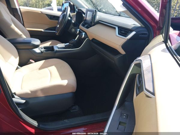 2019 TOYOTA RAV4 LE — I5