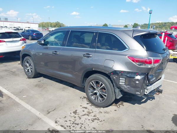 2016 TOYOTA HIGHLANDER XLE V6 — I3